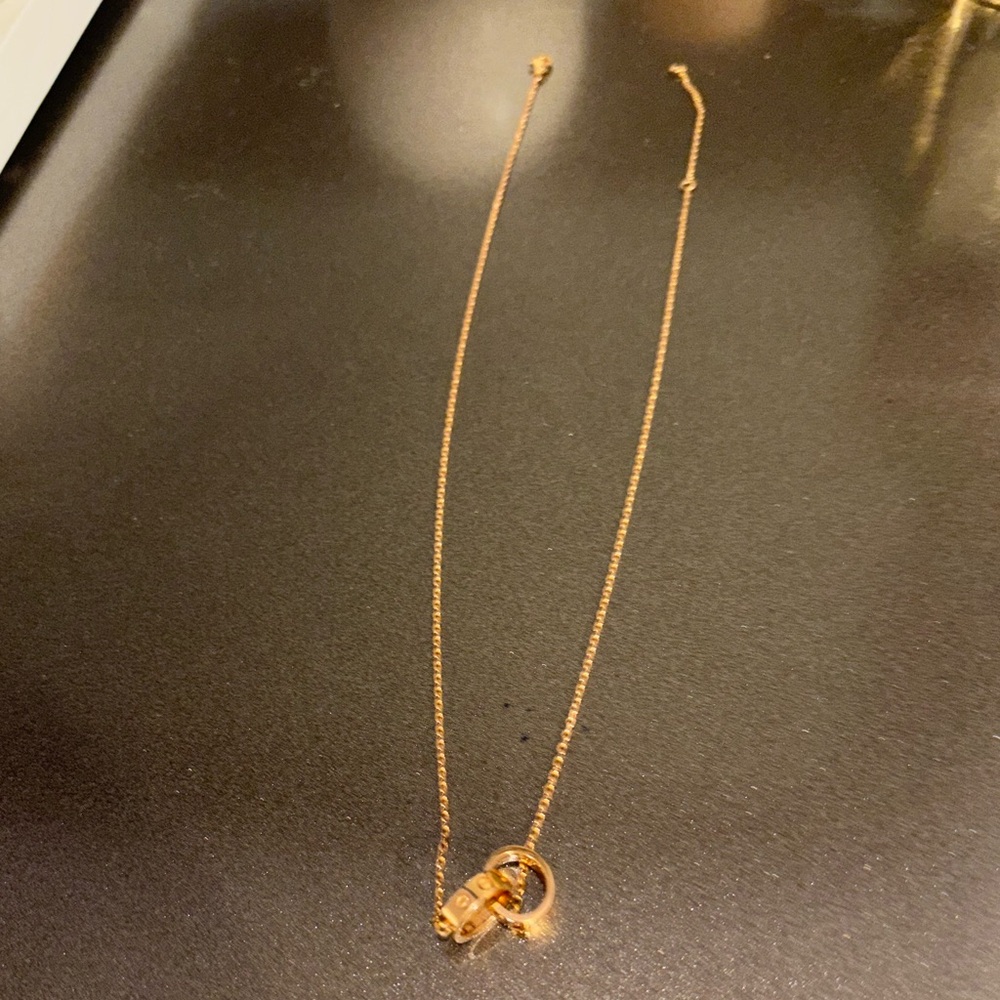 Elegant Gold Necklace